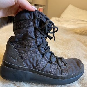 Nike boots
